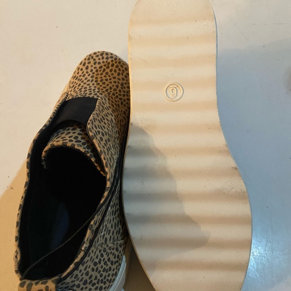 Universal Thread leopard mid top sneakers NWT - Picture 7 of 11